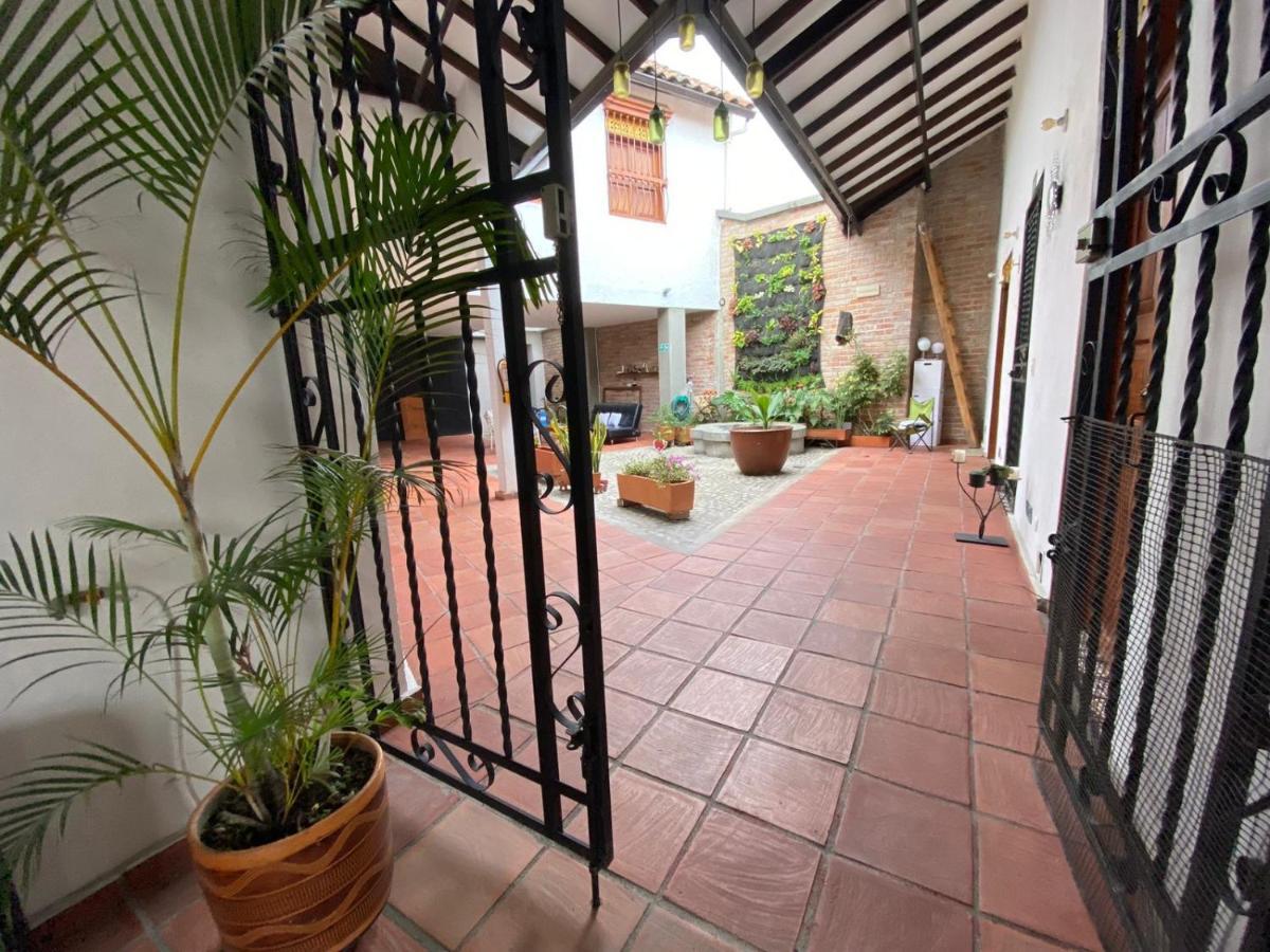 Hotel Casa Bresse Cali Kültér fotó