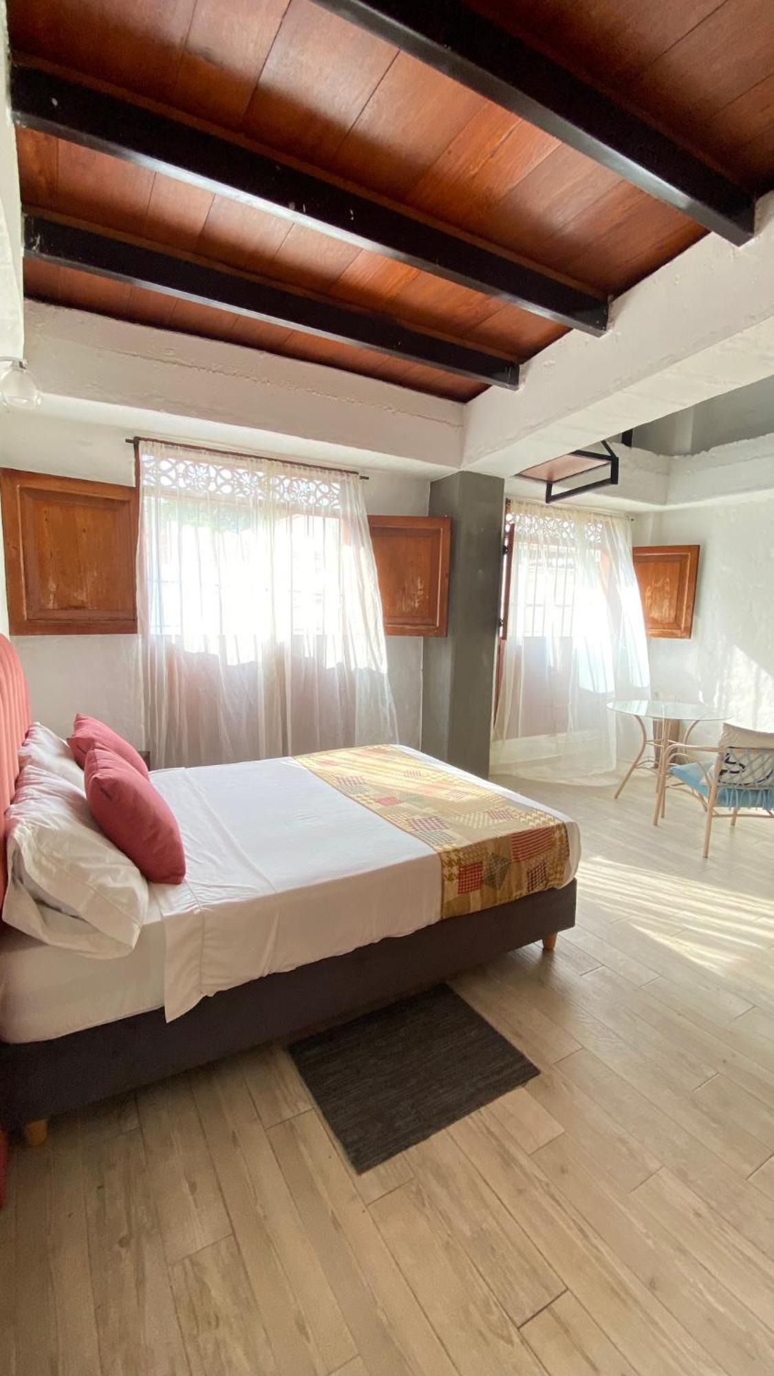 Hotel Casa Bresse Cali Kültér fotó