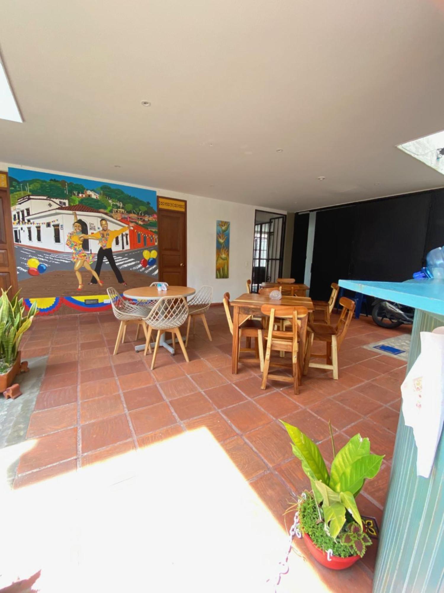 Hotel Casa Bresse Cali Kültér fotó