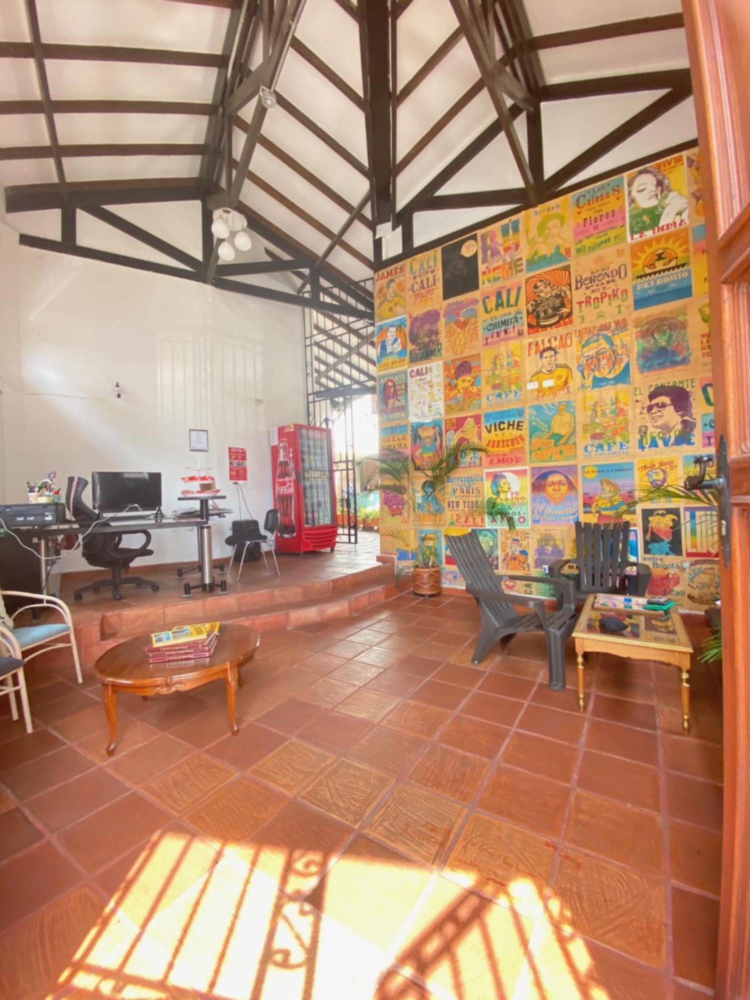 Hotel Casa Bresse Cali Kültér fotó