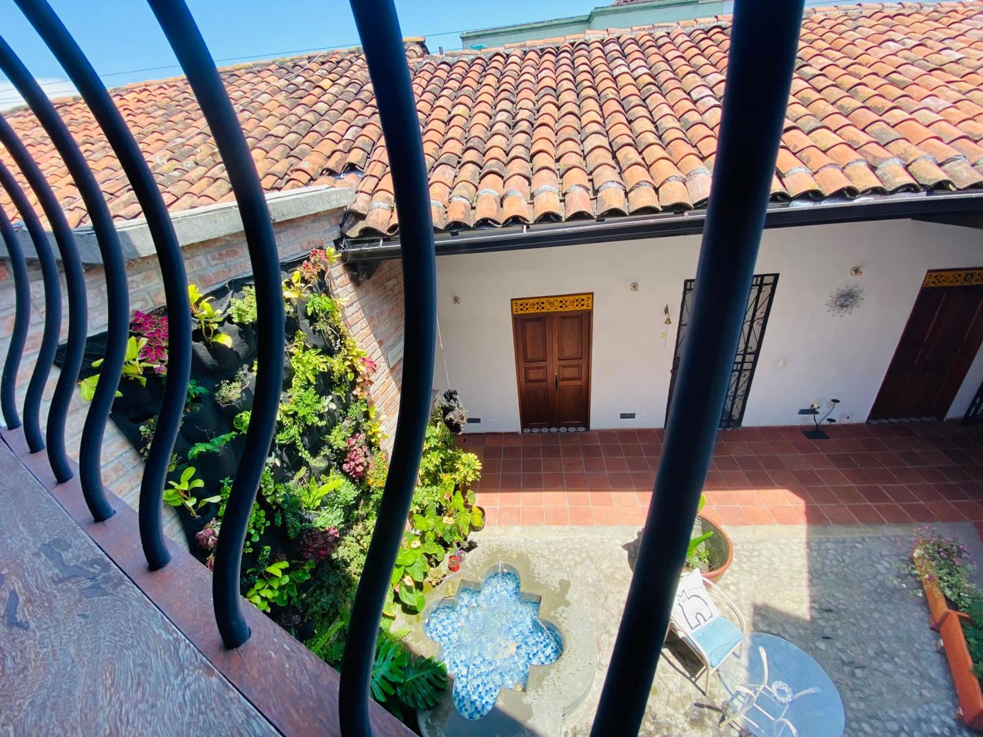Hotel Casa Bresse Cali Kültér fotó